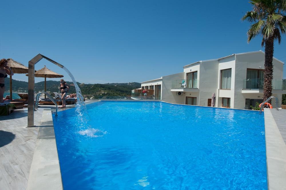 Hotel Porto Demo (adults Only) 4*